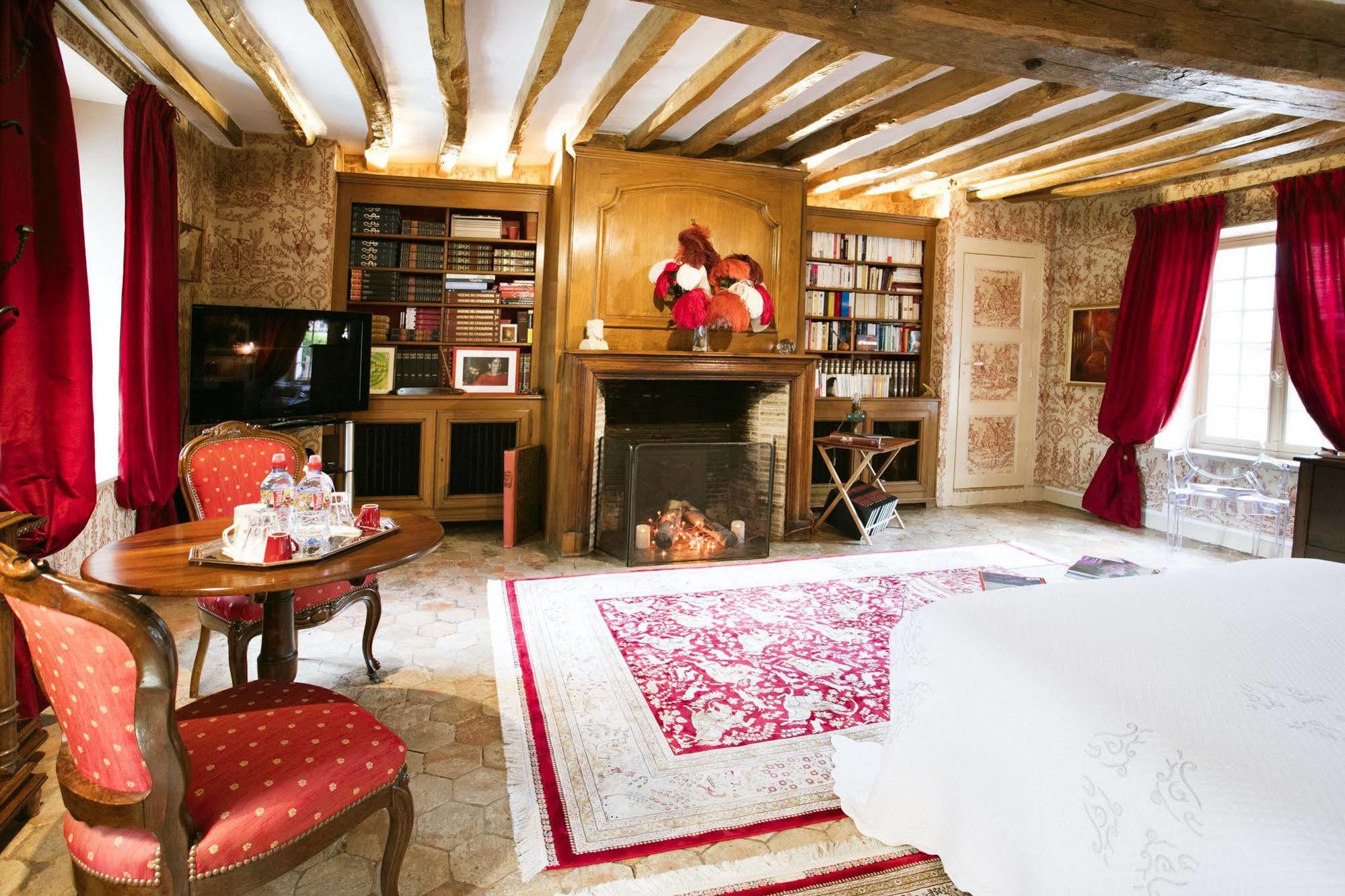 Chambres D'Hotes La Bergerie De L'Aqueduc Houx エクステリア 写真